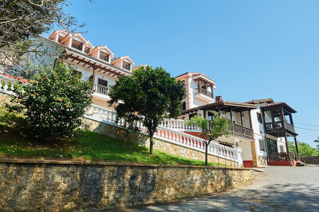 Hotel Solatorre Comillas Buitenkant foto